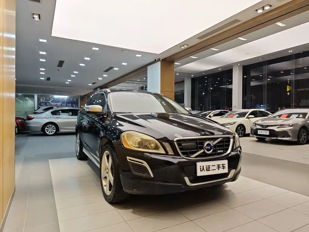 Volvo Volvo XC60 Import 2012 T6 AWD Sport Edition 2012 - thumbnail 4