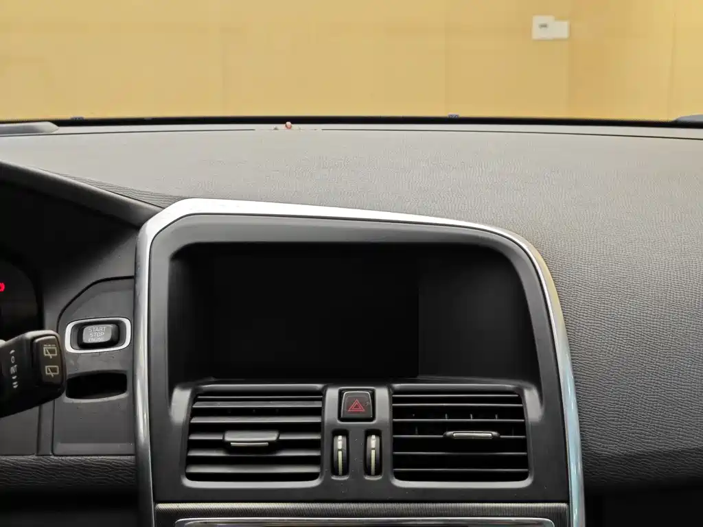 Volvo Volvo XC60 Import 2012 T6 AWD Sport Edition 2012 - thumbnail 15