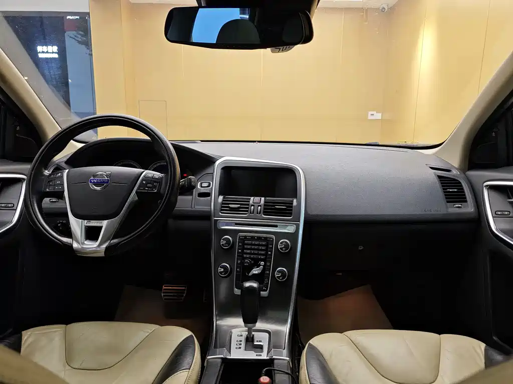 Volvo Volvo XC60 Import 2012 T6 AWD Sport Edition 2012 - thumbnail 19