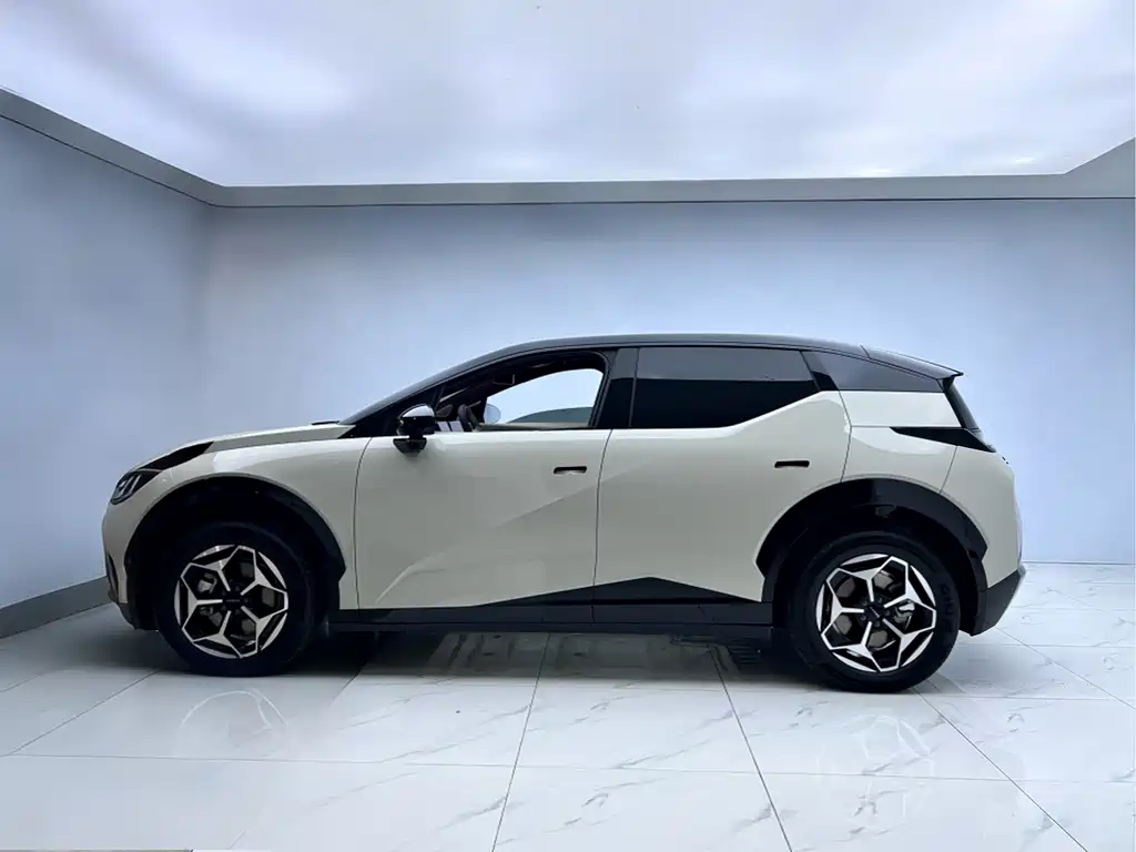 Zeekr Zeekr X 2025 5-seat Rear-wheel Drive Version 2025 - thumbnail 4