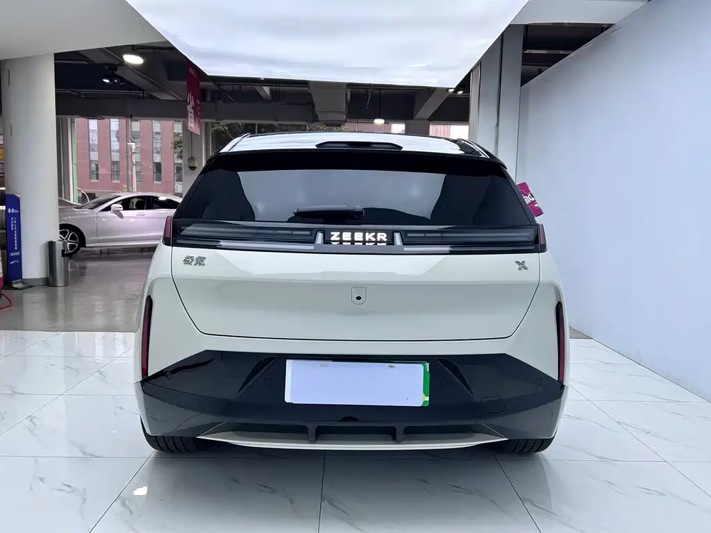 Zeekr Zeekr X 2025 5-seat Rear-wheel Drive Version 2025 - thumbnail 6