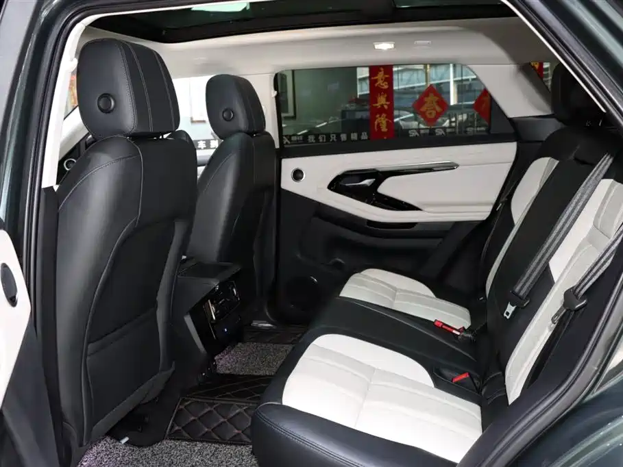 Land Rover Range Rover Evoque 2021 L 249PS R-Dynamic First Edition 2022 - thumbnail 11