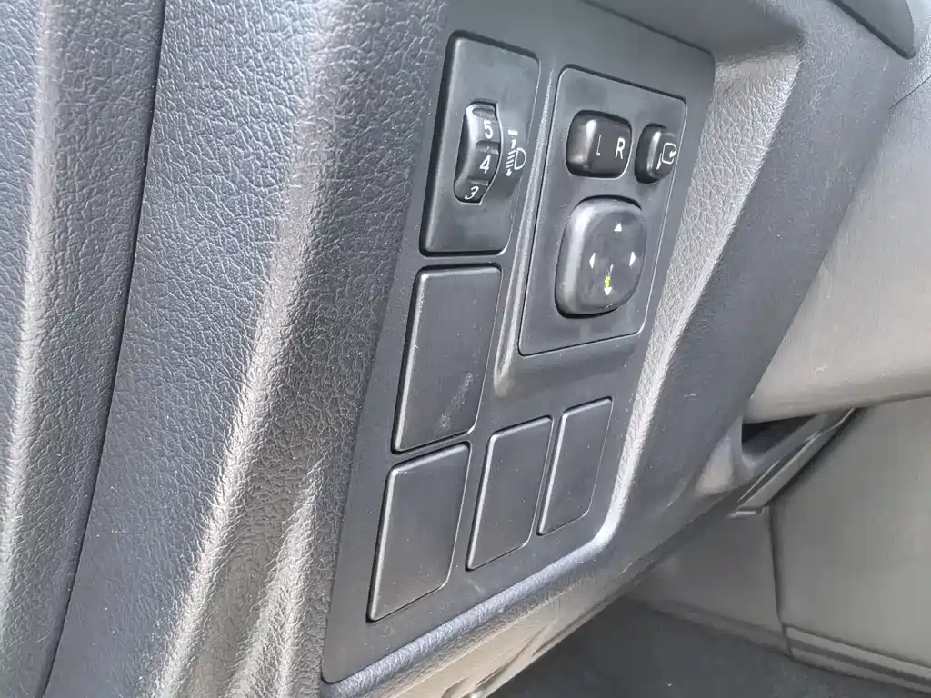 Toyota Toyota Prado 2016 2.7L Automatic Standard Edition 2017 - thumbnail 10