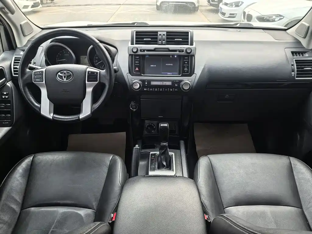 Toyota Toyota Prado 2016 2.7L Automatic Standard Edition 2017 - thumbnail 11