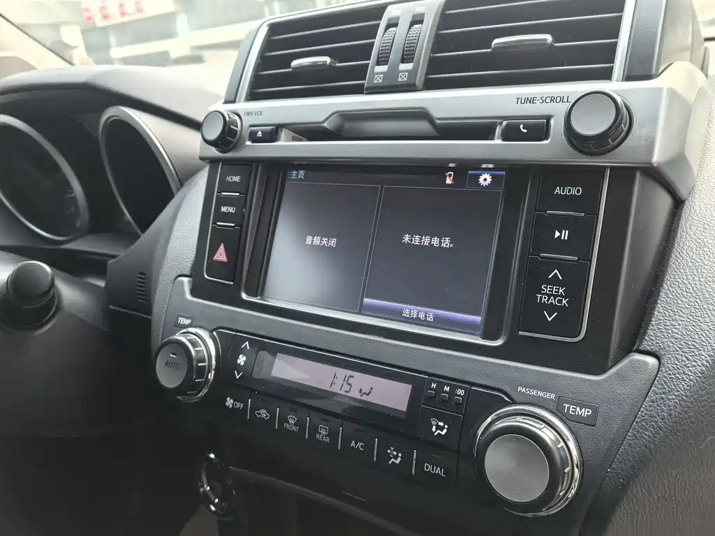 Toyota Toyota Prado 2016 2.7L Automatic Standard Edition 2017 - thumbnail 17
