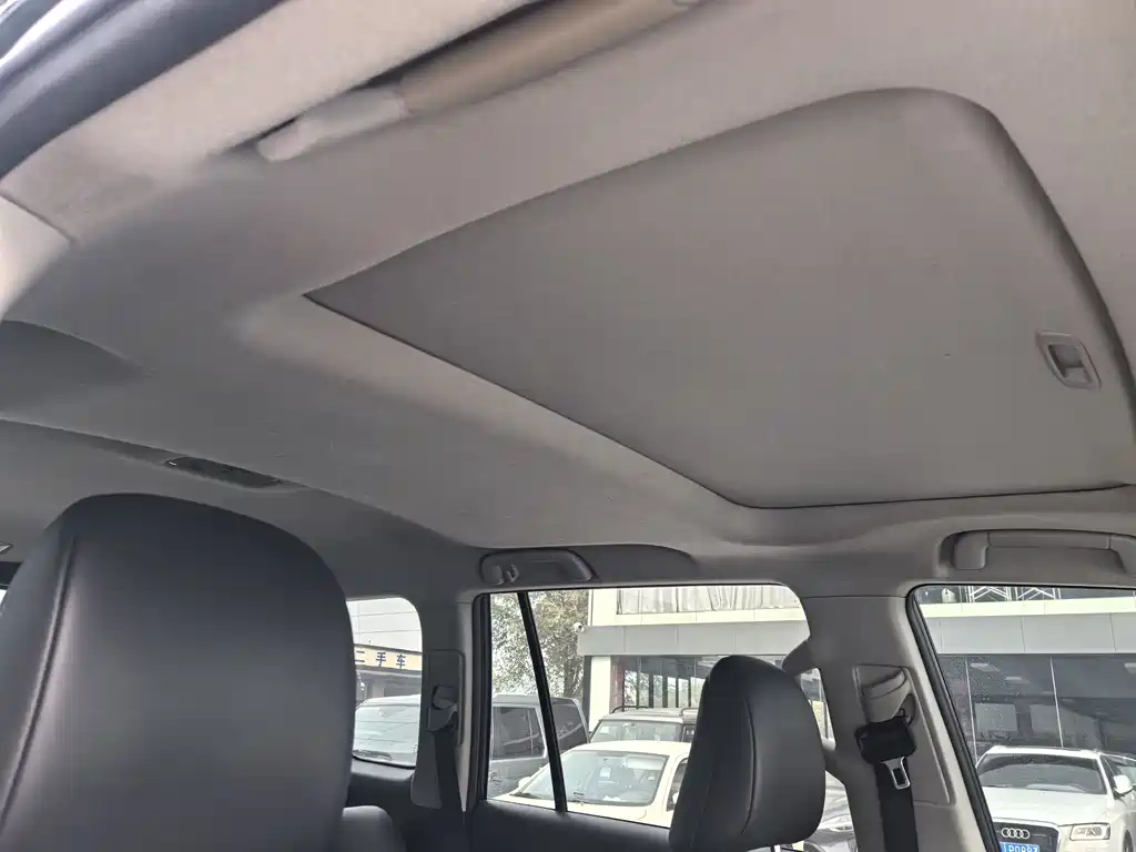 Toyota Toyota Prado 2016 2.7L Automatic Standard Edition 2017 - thumbnail 19