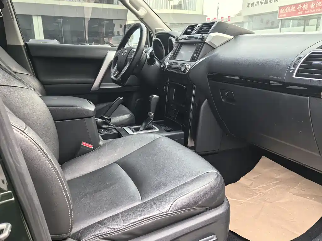 Toyota Toyota Prado 2016 2.7L Automatic Standard Edition 2017 - thumbnail 20