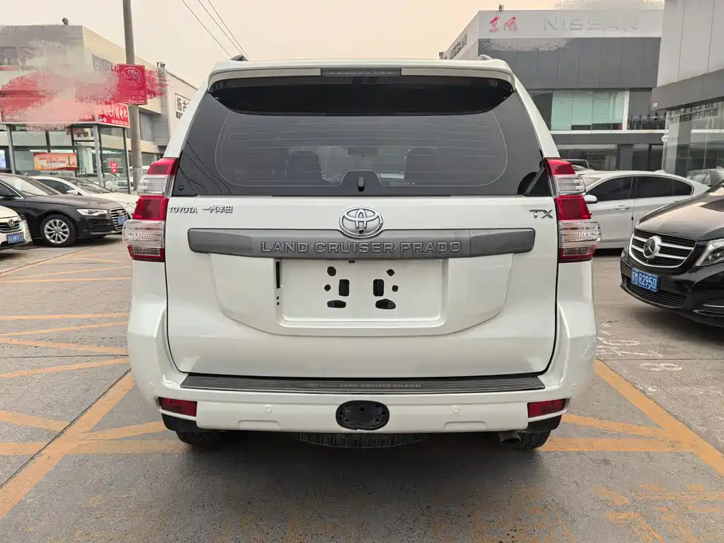 Toyota Toyota Prado 2016 2.7L Automatic Standard Edition 2017 - thumbnail 28