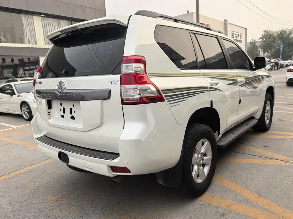 Toyota Toyota Prado 2016 2.7L Automatic Standard Edition 2017 - thumbnail 29