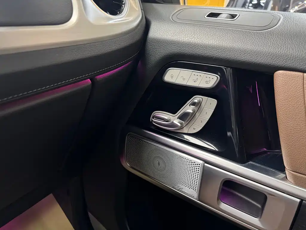 Mercedes-Benz Mercedes-Benz G-Class 2020 G 350 2021 - thumbnail 18