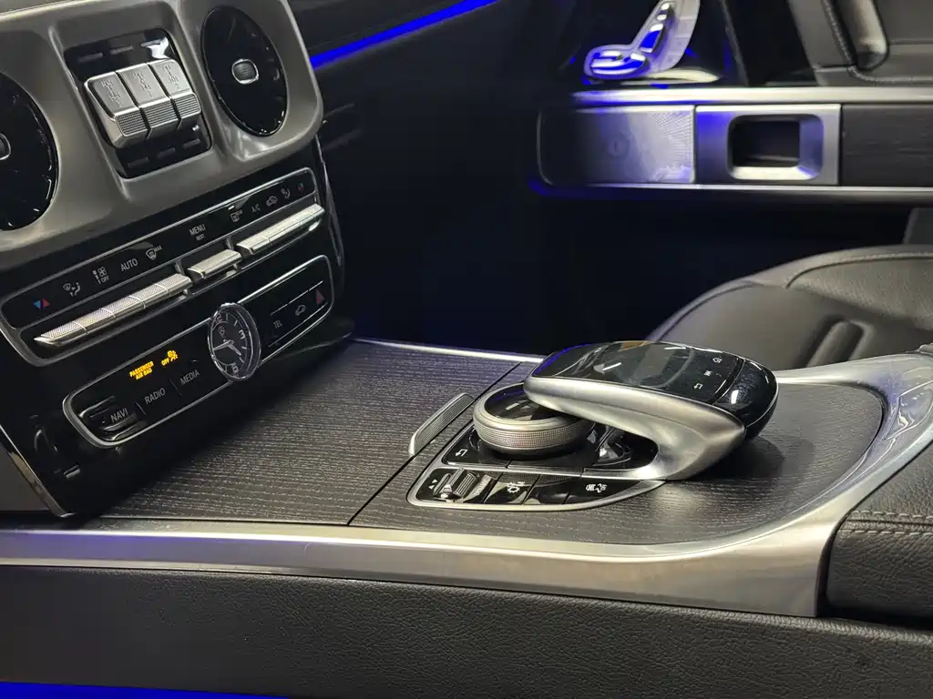 Mercedes-Benz Mercedes-Benz G-Class 2020 G 350 2021 - thumbnail 21