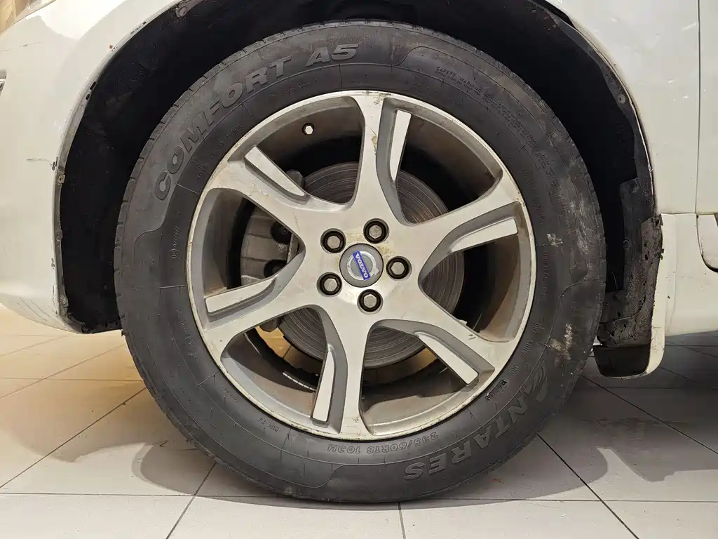 Volvo Volvo XC60 2015 T5 AWD Intelligent Edition 2014 - thumbnail 5