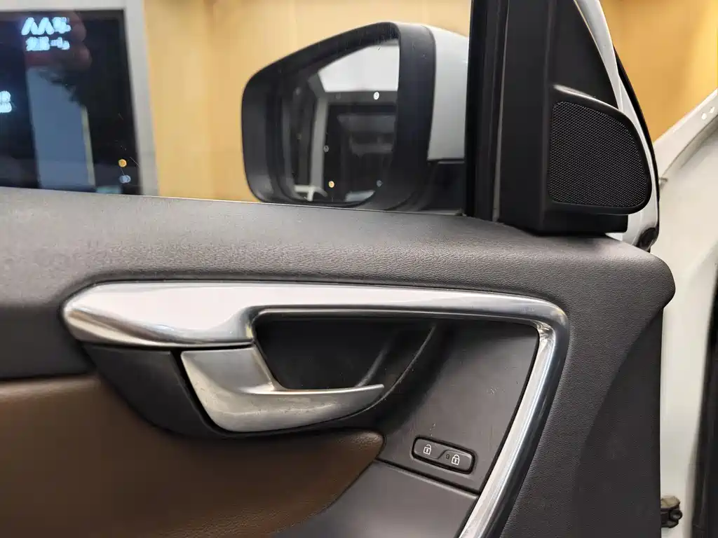 Volvo Volvo XC60 2015 T5 AWD Intelligent Edition 2014 - thumbnail 8