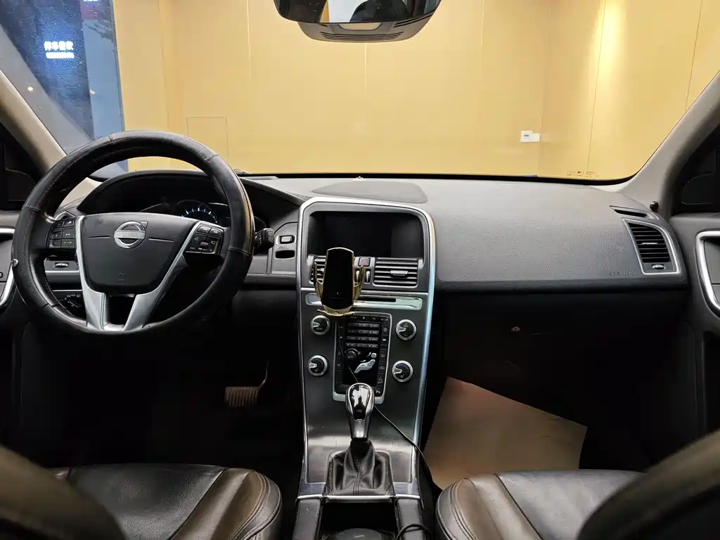 Volvo Volvo XC60 2015 T5 AWD Intelligent Edition 2014 - thumbnail 19