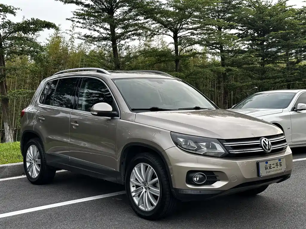 Volkswagen Volkswagen Tiguan 2012 2.0TSI Comfortline 2015 - thumbnail 3