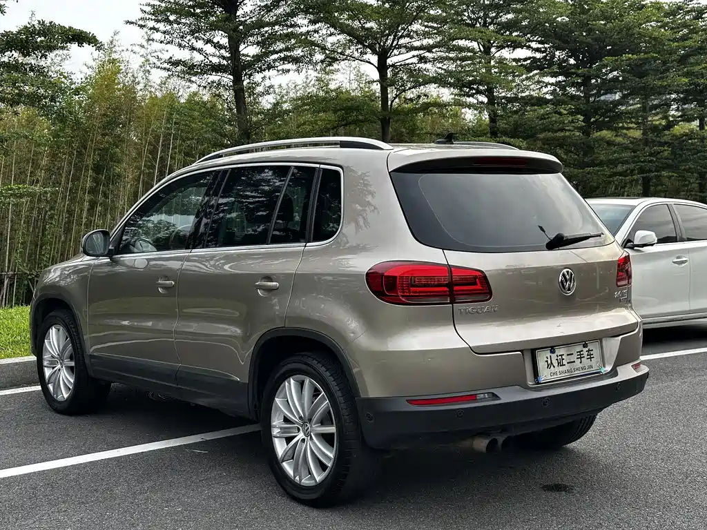 Volkswagen Volkswagen Tiguan 2012 2.0TSI Comfortline 2015 - thumbnail 6