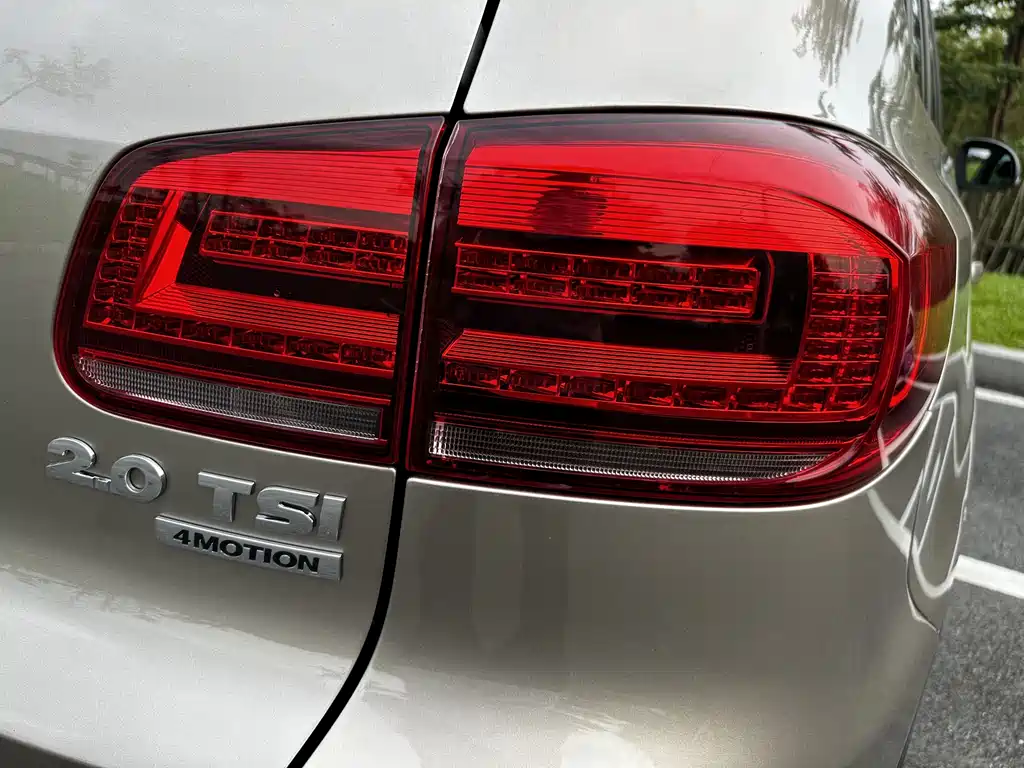 Volkswagen Volkswagen Tiguan 2012 2.0TSI Comfortline 2015 - thumbnail 19