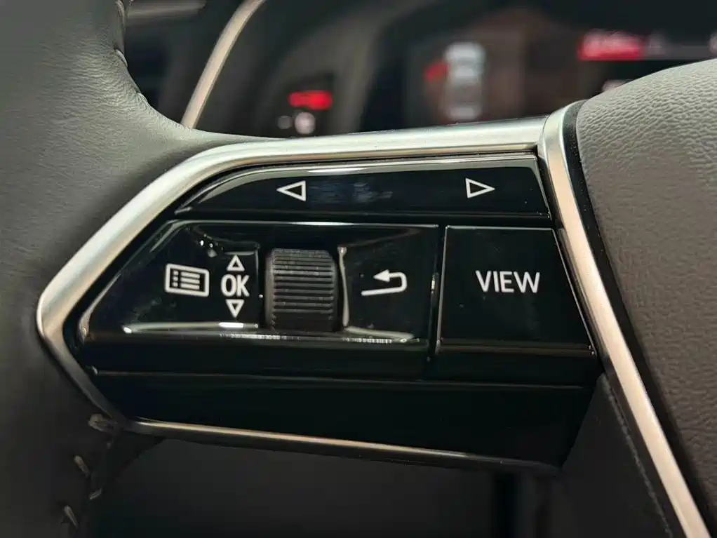 Audi Audi A6L 2021 40 TFSI Luxury Dynamic Model 2021 - thumbnail 12