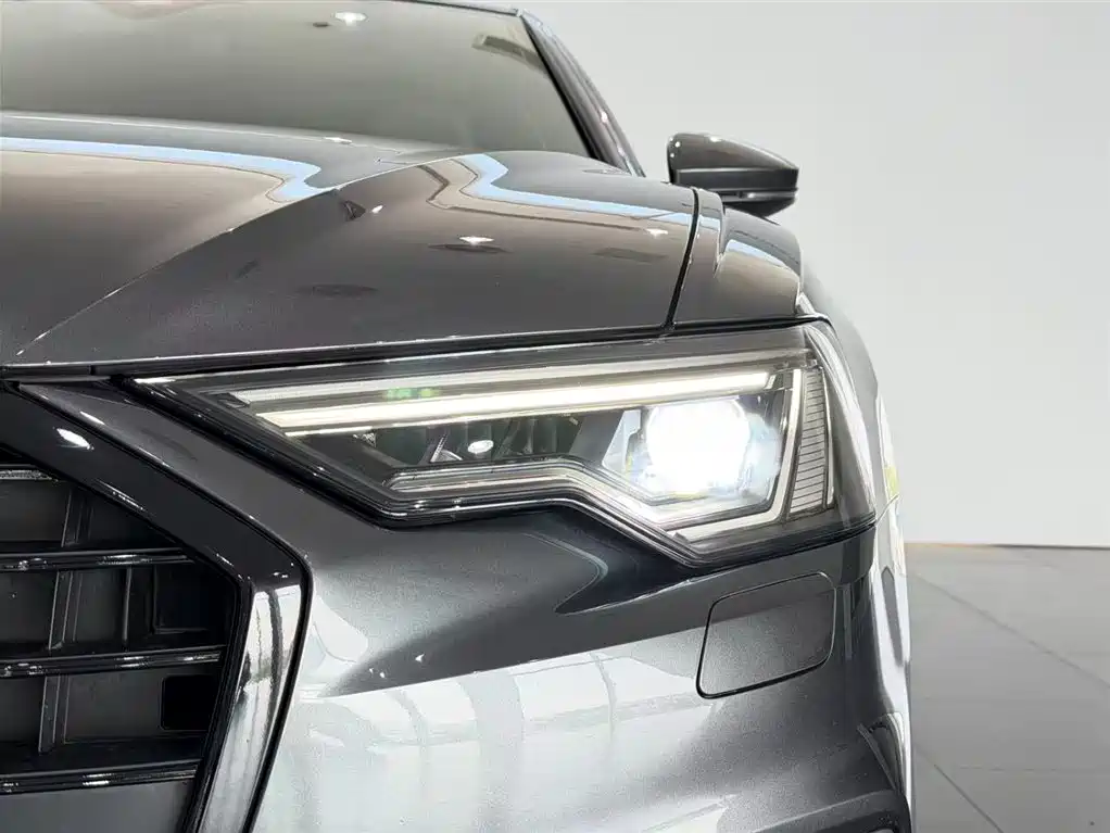 Audi Audi A6L 2021 40 TFSI Luxury Dynamic Model 2021 - thumbnail 23