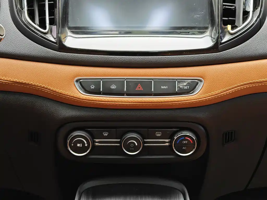 Chery Tiggo 7 2016 1.5T Manual Shine Edition 2017 - thumbnail 16