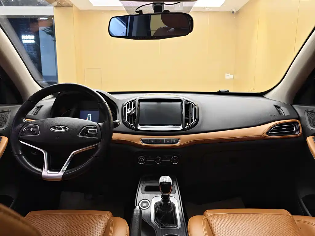 Chery Tiggo 7 2016 1.5T Manual Shine Edition 2017 - thumbnail 19