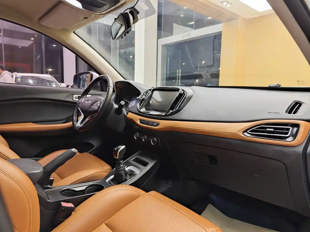 Chery Tiggo 7 2016 1.5T Manual Shine Edition 2017 - thumbnail 29