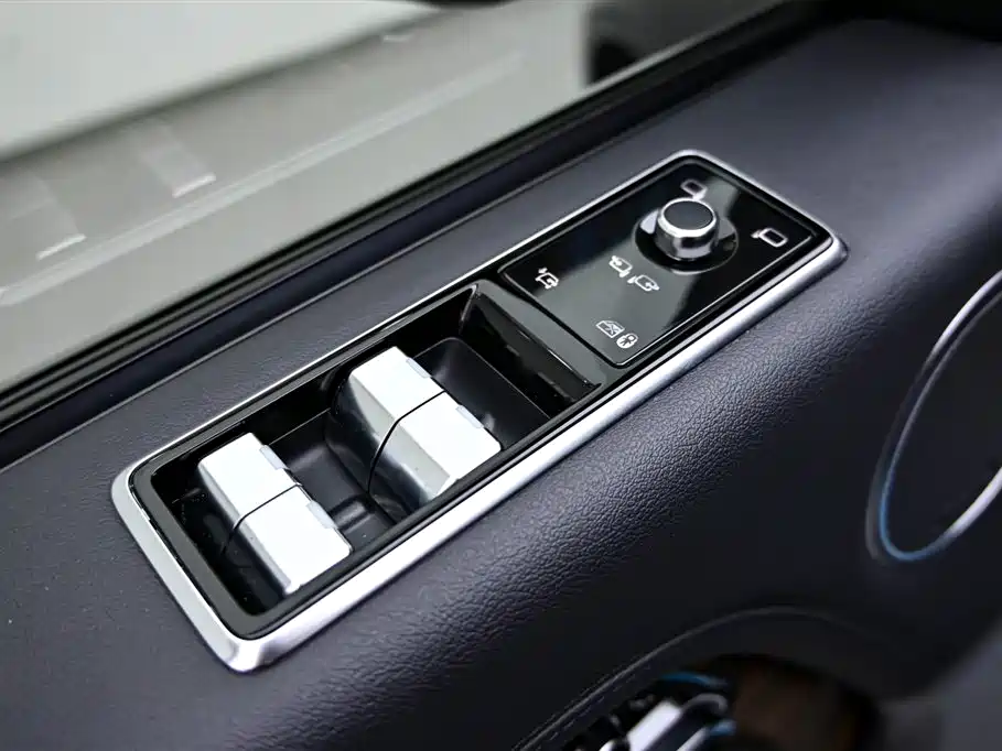 Land Rover Range Rover 2018 3.0 SC V6 Autobiography 2018 - thumbnail 23