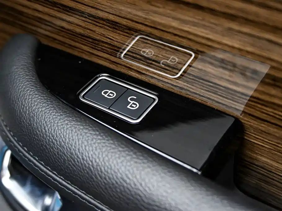 Land Rover Range Rover 2018 3.0 SC V6 Autobiography 2018 - thumbnail 26