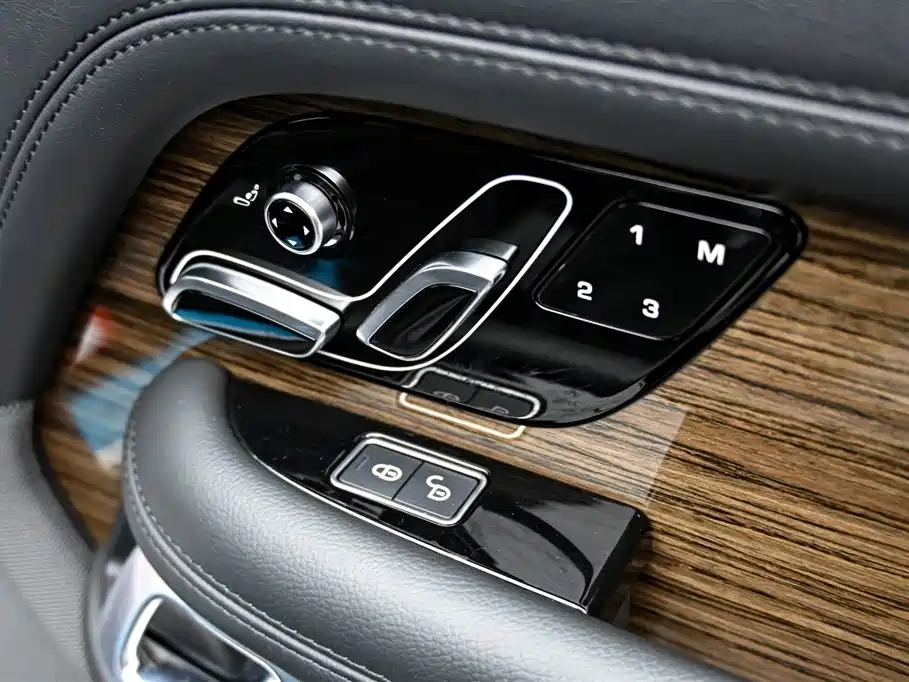 Land Rover Range Rover 2018 3.0 SC V6 Autobiography 2018 - thumbnail 29