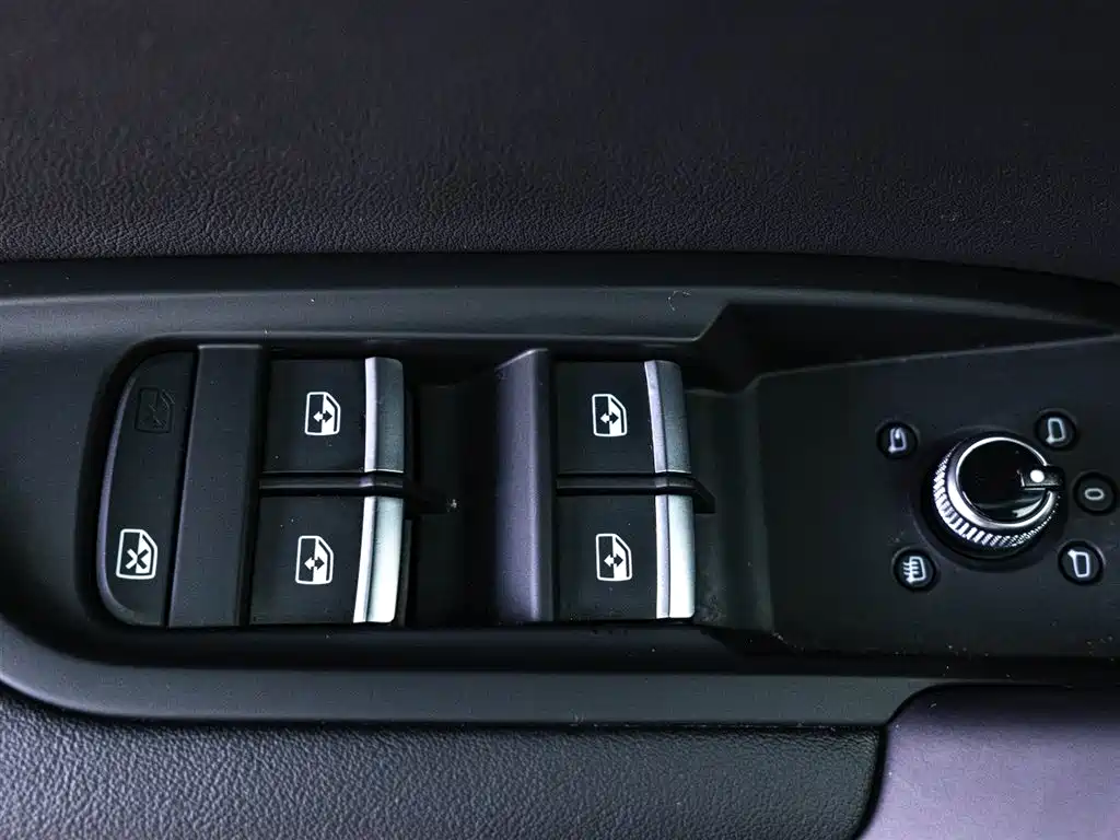 Audi Audi Q5L 2022 40T RS Sport Package 2023 - thumbnail 17