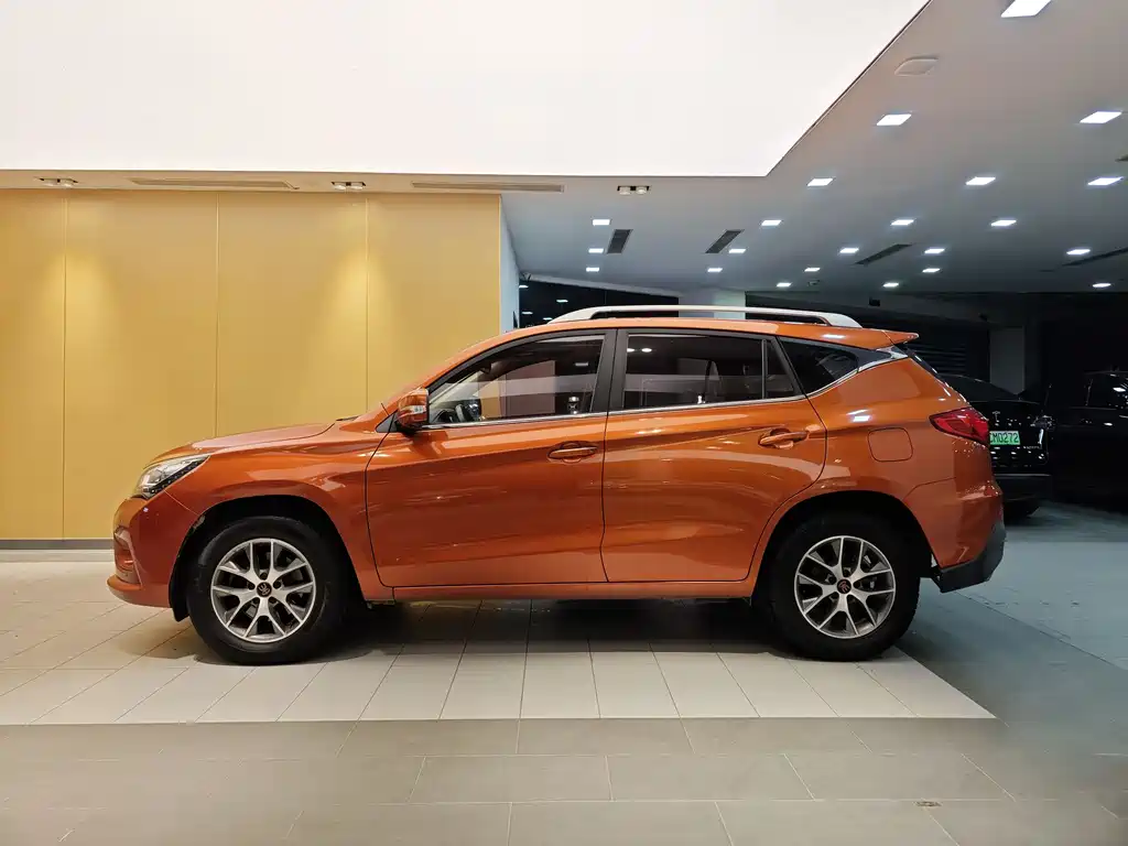 BYD BYD Song 2017 Model Gai Shi Upgrade Edition 1.5TID Automatic Elite Type 2018 - thumbnail 6