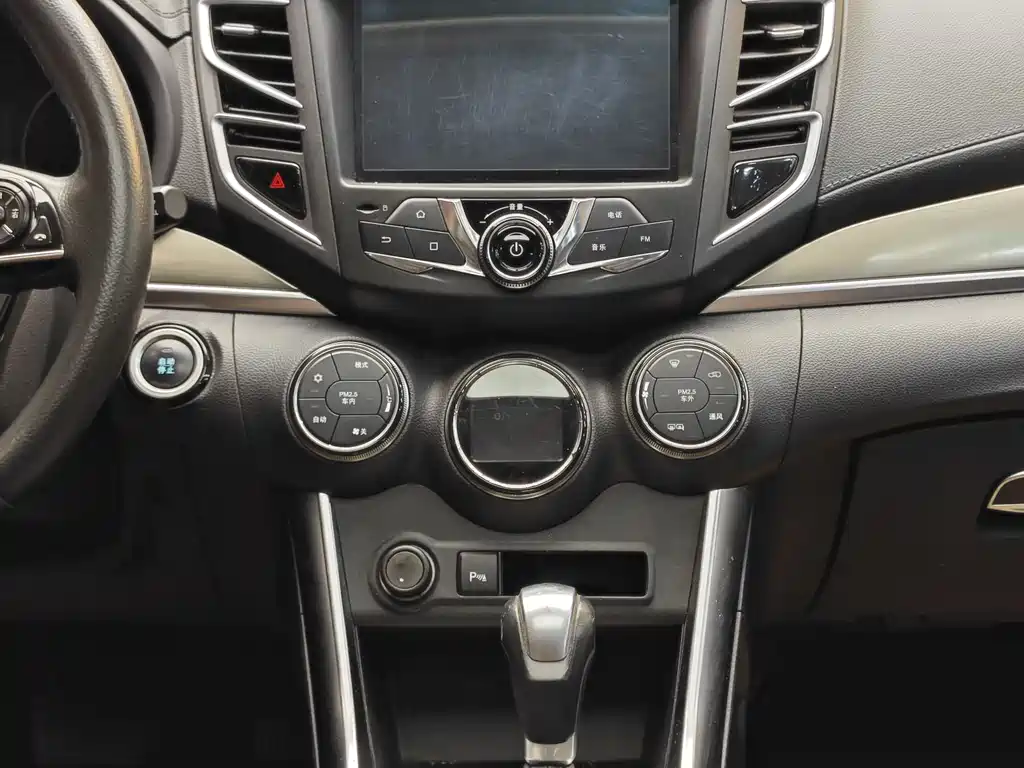 BYD BYD Song 2017 Model Gai Shi Upgrade Edition 1.5TID Automatic Elite Type 2018 - thumbnail 18