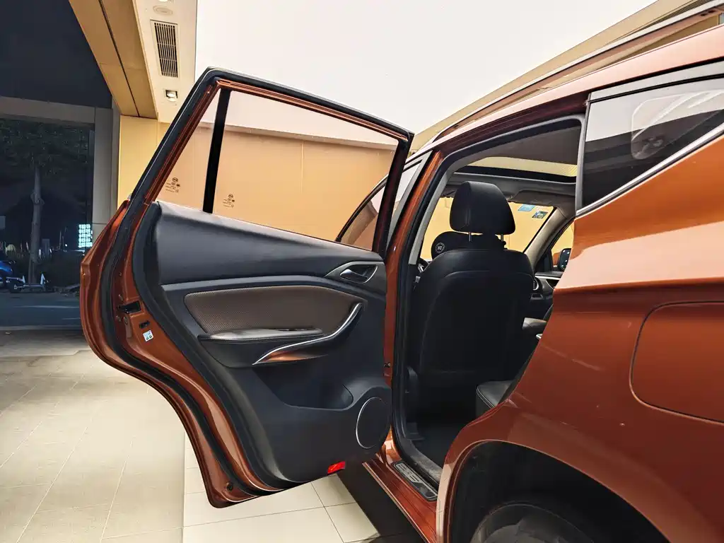 BYD BYD Song 2017 Model Gai Shi Upgrade Edition 1.5TID Automatic Elite Type 2018 - thumbnail 20