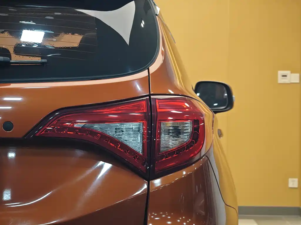 BYD BYD Song 2017 Model Gai Shi Upgrade Edition 1.5TID Automatic Elite Type 2018 - thumbnail 25
