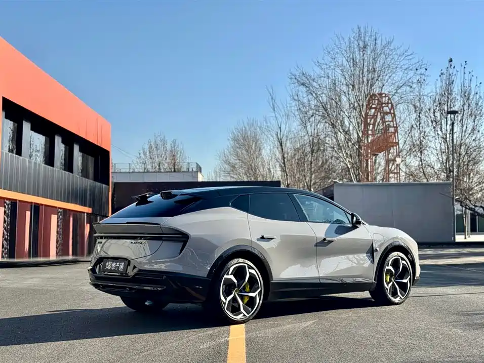 Lotus Sports Car ELETRE 2023 ELETRE R+ 2024 - thumbnail 3