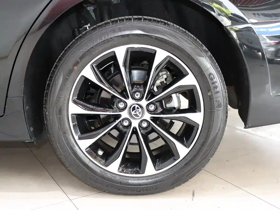 Toyota Toyota Avalon 2023 Hybrid 2.5L Luxury Edition 2024 - thumbnail 20