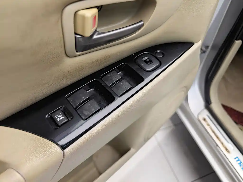 Mazda Mazda 3 2010 1.6L Automatic Classic Elite 2011 - thumbnail 9