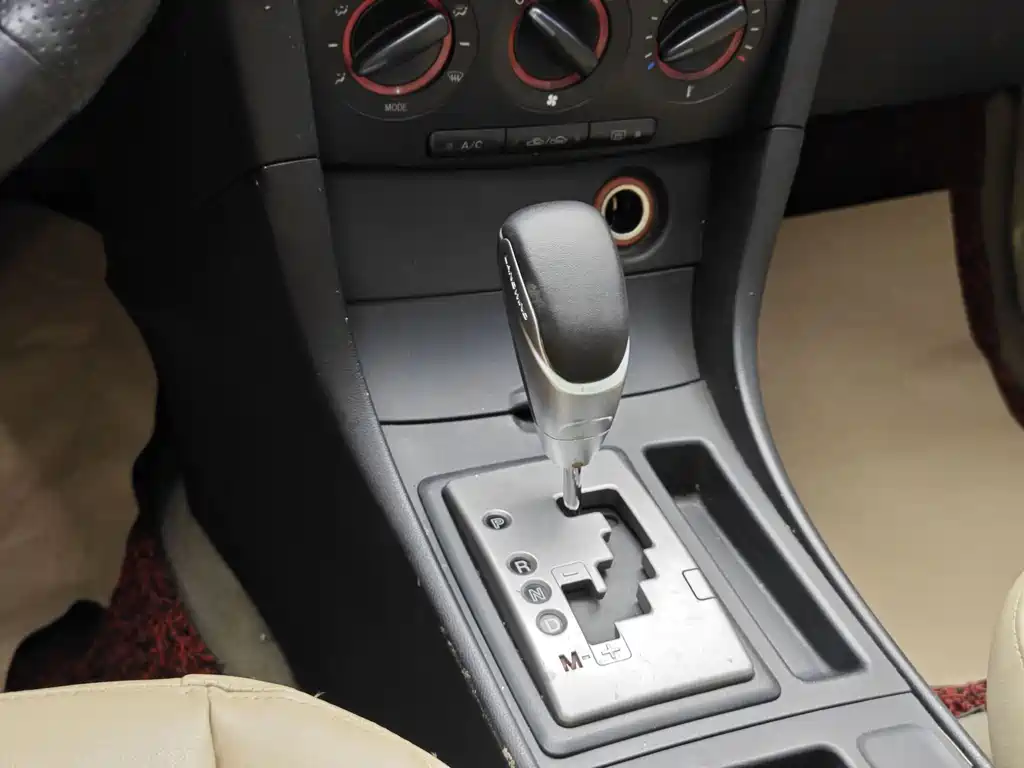 Mazda Mazda 3 2010 1.6L Automatic Classic Elite 2011 - thumbnail 17