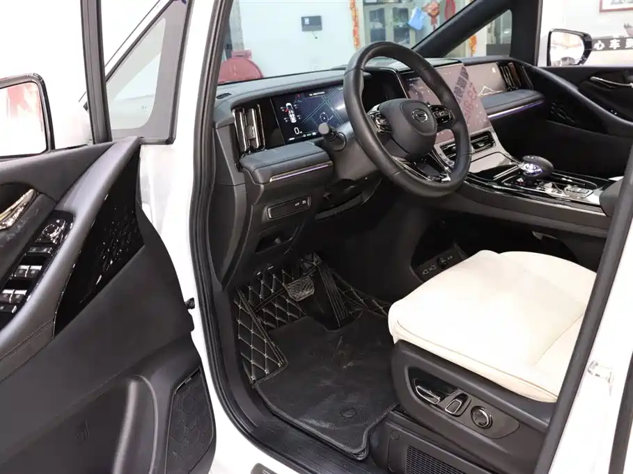 GAC Trumpchi GAC Trumpchi M8 2023 Master Series Hybrid Imperial Edition 2023 - thumbnail 9