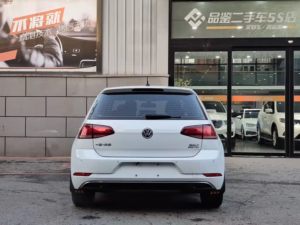 Volkswagen Golf 2020 Love Edition 280TSI DSG Comfort Model 2020 - thumbnail 2