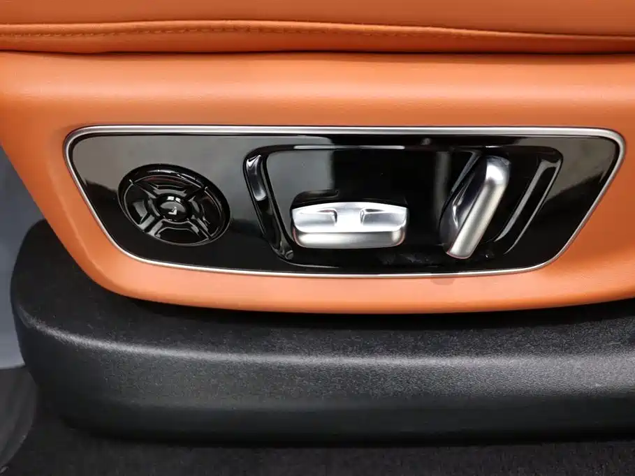 Li Auto Li L9 2022 Max 2023 - thumbnail 13