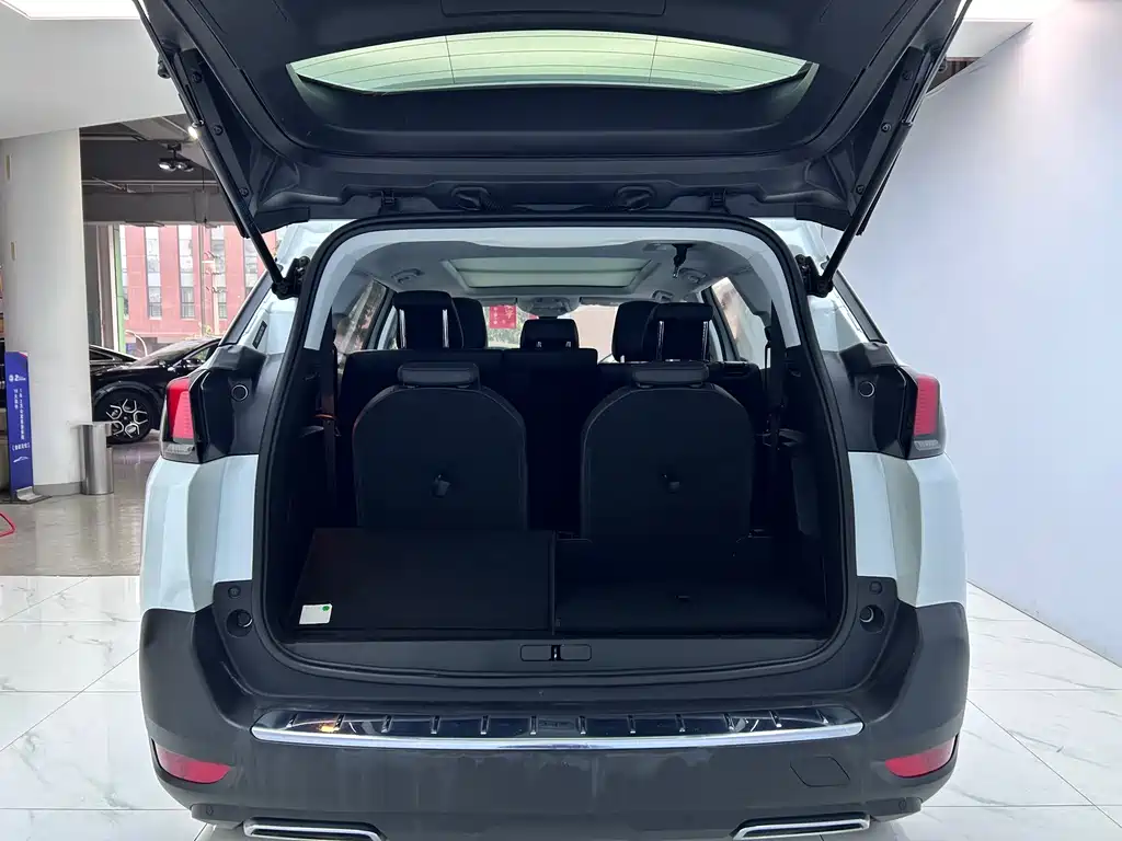 Peugeot Peugeot 5008 2017 380THP 7-seat Premium Edition 2018 - thumbnail 23