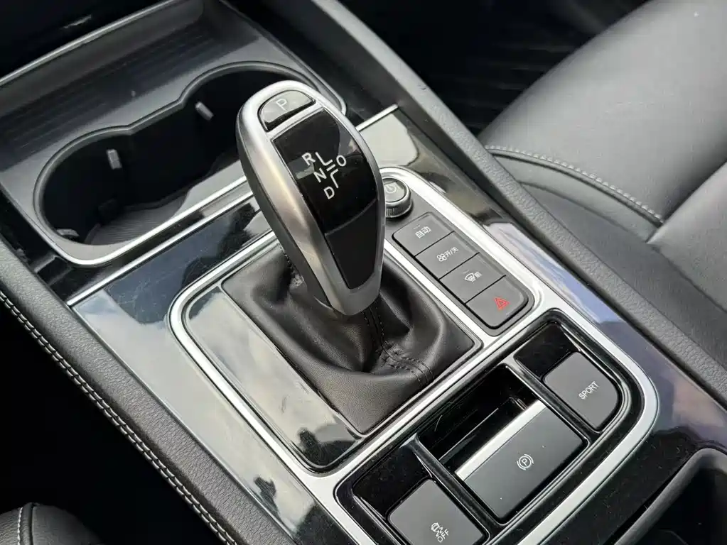 BYD BYD Song MAX 2021 Upgrade Edition 1.5T Automatic Luxury 7-Seat 2021 - thumbnail 12