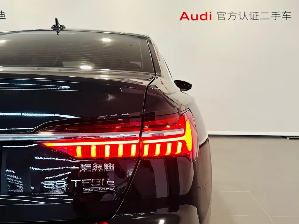 Audi Audi A6L e-tron 2020 55 TFSI e quattro 2022 - thumbnail 14