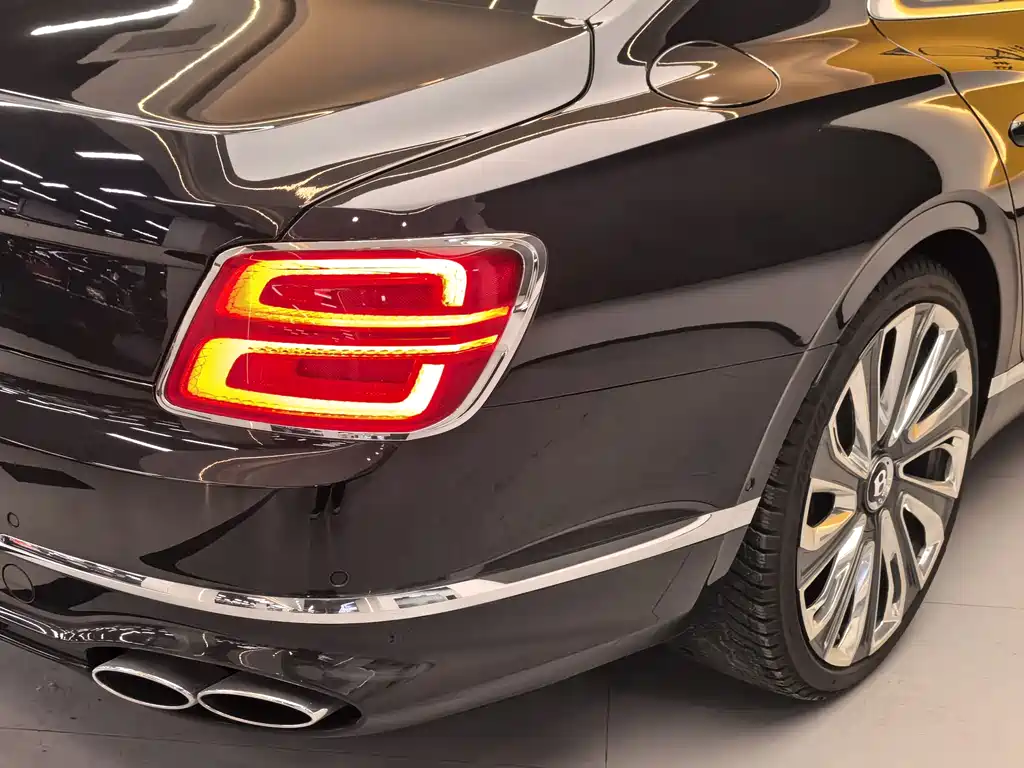 Bentley Bentley Flying Spur 2022 4.0T V8 Standard Edition 2023 - thumbnail 7