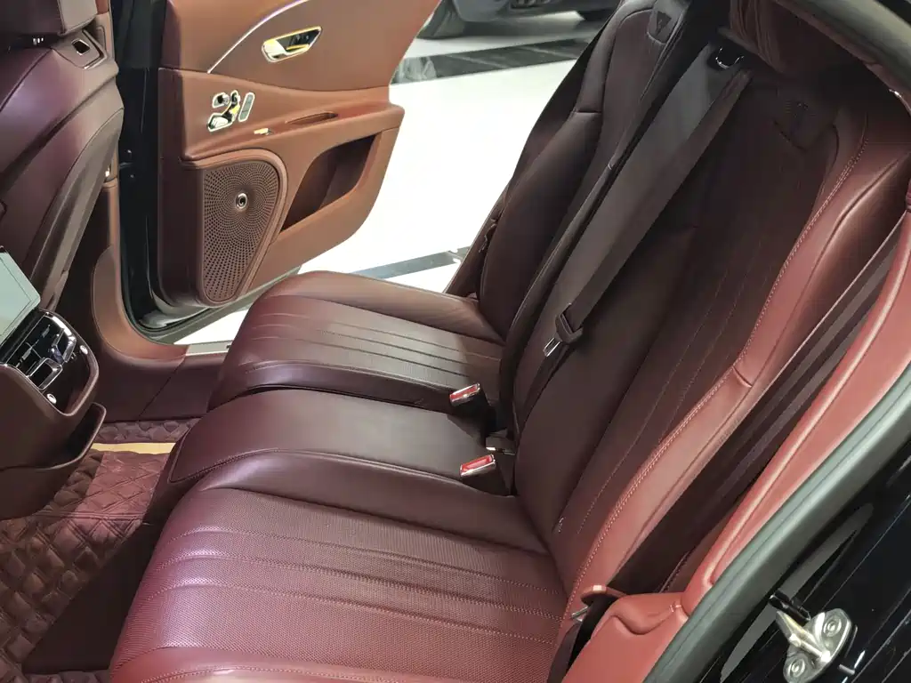 Bentley Bentley Flying Spur 2022 4.0T V8 Standard Edition 2023 - thumbnail 16