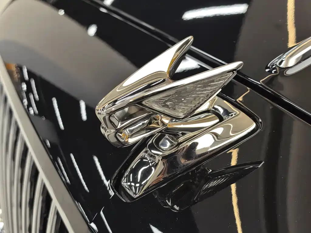 Bentley Bentley Flying Spur 2022 4.0T V8 Standard Edition 2023 - thumbnail 28