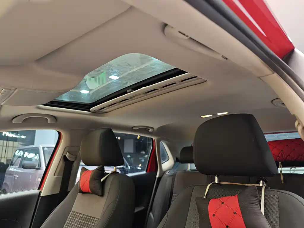 Volkswagen Volkswagen Polo 2018 1.5L Automatic Comfort Model 2019 - thumbnail 12