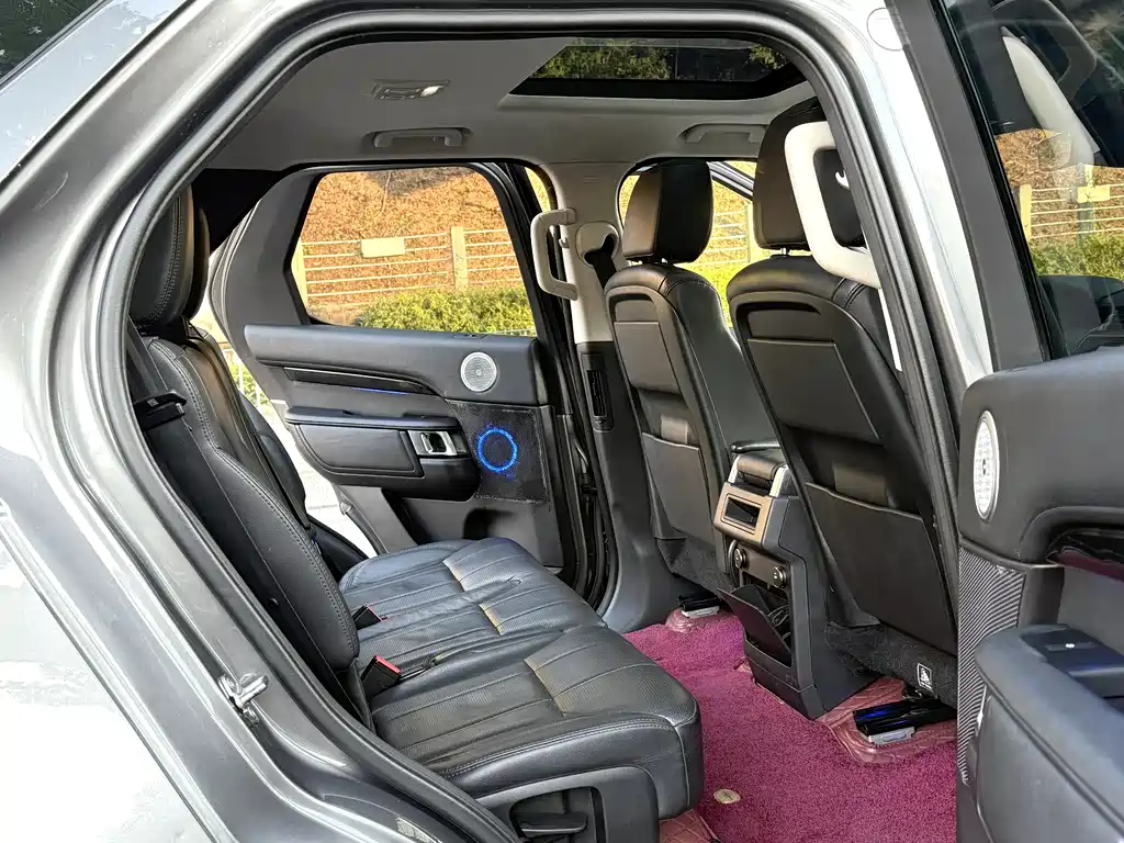 Land Rover Discovery 2017 3.0 SC V6 SE 2018 - thumbnail 11