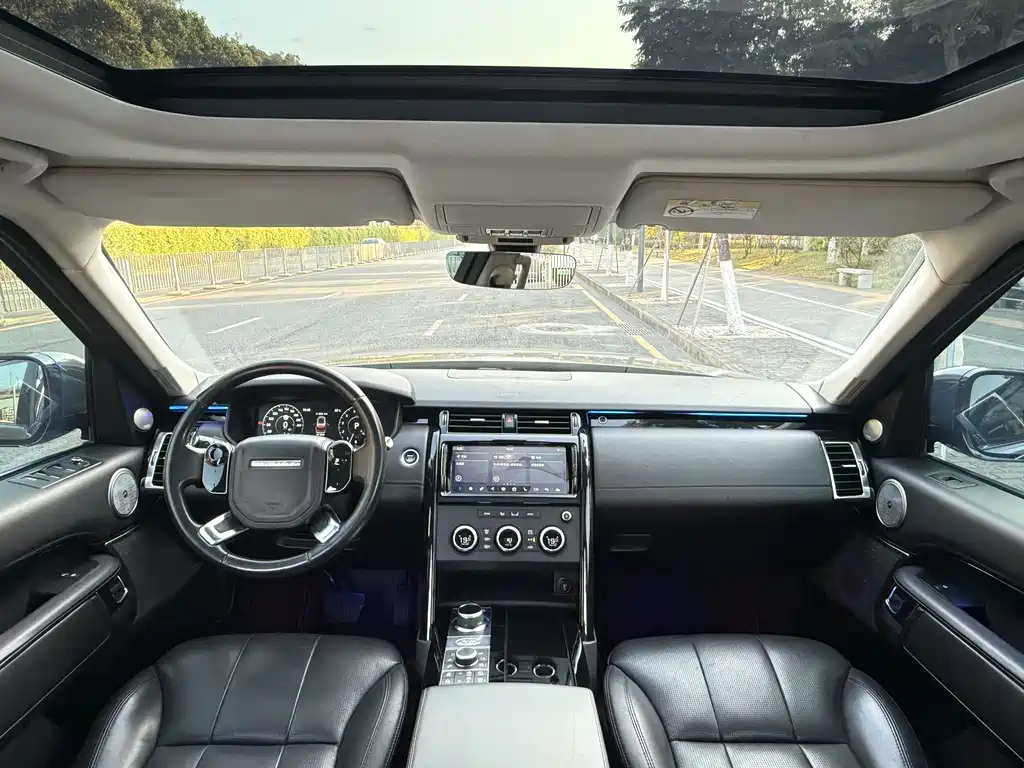 Land Rover Discovery 2017 3.0 SC V6 SE 2018 - thumbnail 14